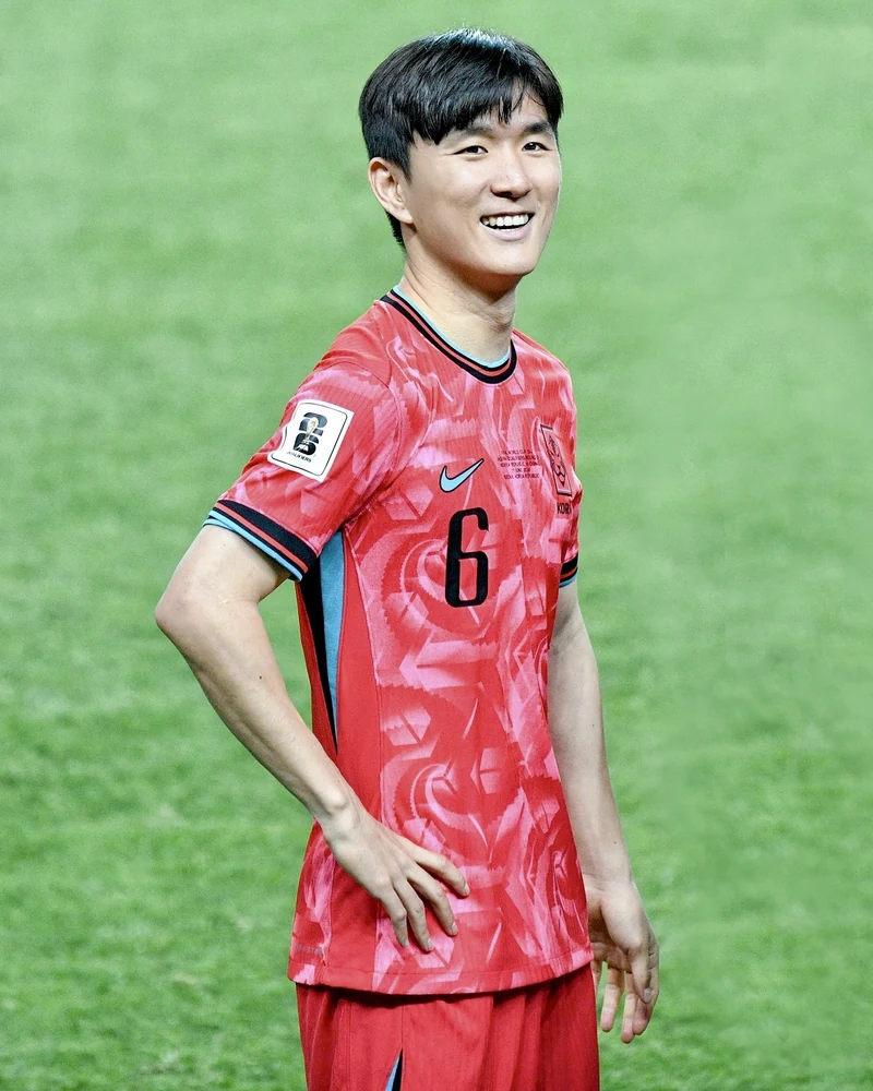 황인범 선수 사진